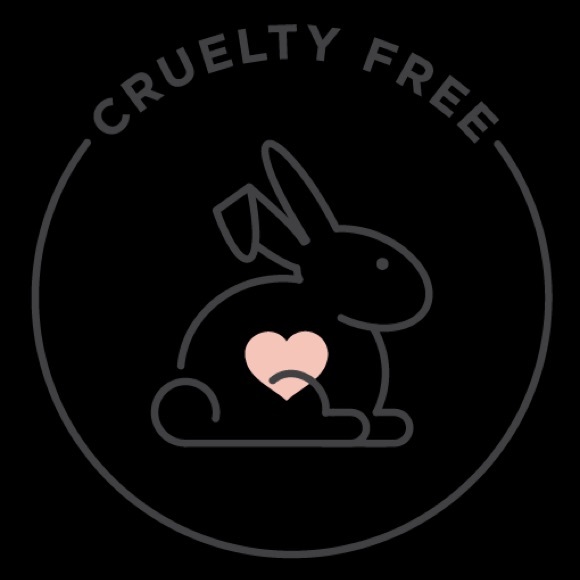 Cela Black Gold Supreme Body Scrub - Picture 4 of 5